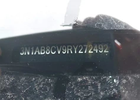3N1AB8CV9RY272492